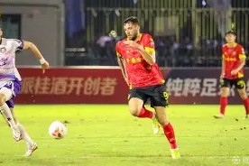 金年会团队-关于多特蒙德小将爆发，独中两元领先对手取胜的信息