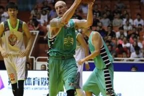 金年会部门-内蒙古草原狼苦战武汉卓尔，憾失三分的简单介绍