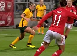 南非女足惨负澳大利亚，结束征程(南非女足世界排名)