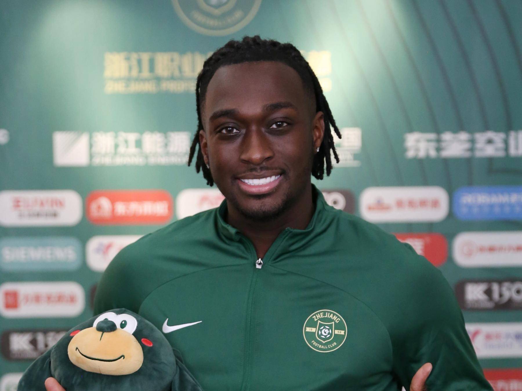 外援球员在亚洲足球联赛中展现出色(外援球员在亚洲足球联赛中展现出色的是谁)