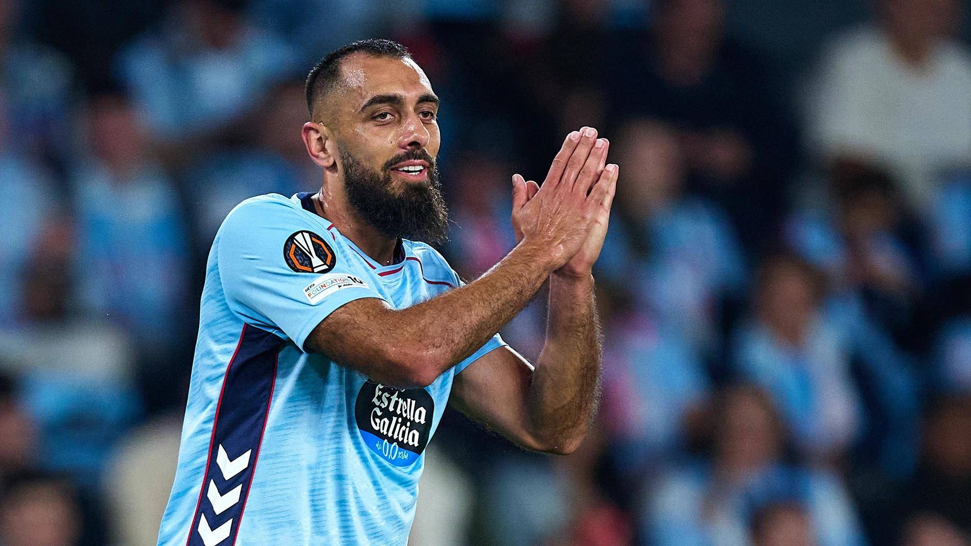 包含西班牙国家队遭遇伤病潮，主帅大换血调整阵容的词条